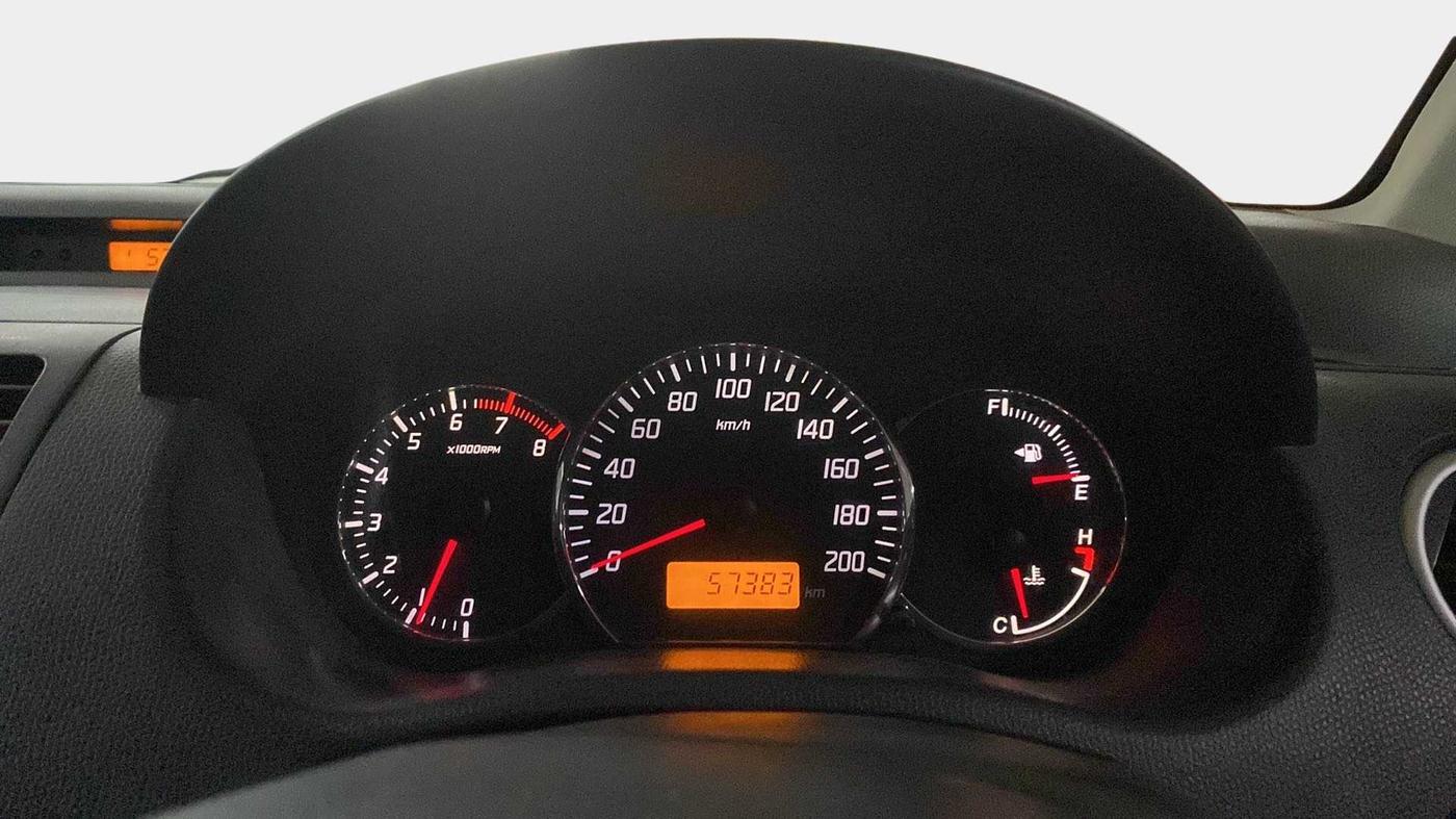2011 Maruti Swift VXI, Petrol, Manual, 57,362 km, Odometer Image