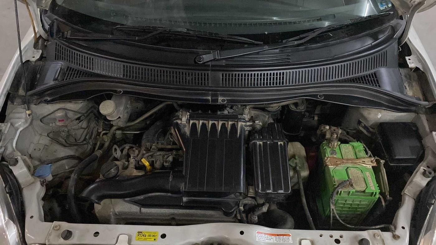 2011 Maruti Swift VXI, Petrol, Manual, 57,362 km, Open Bonet