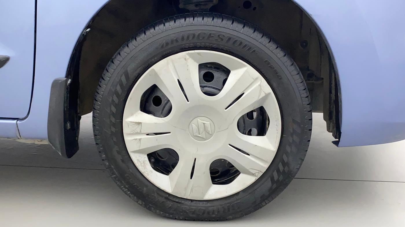 2016 Maruti Wagon R 1.0 VXI, Petrol, Manual, 65,867 km, Right Front Wheel