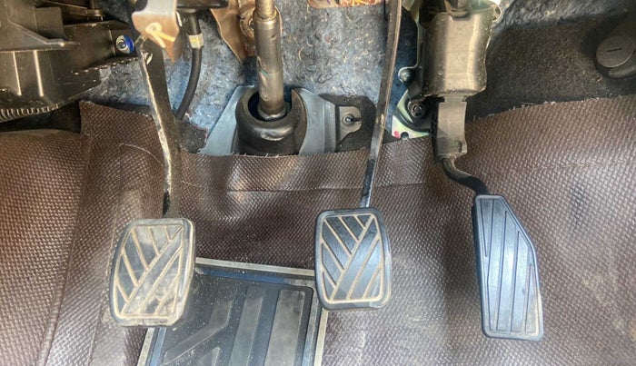 2022 Maruti IGNIS ZETA 1.2, Petrol, Manual, 18,077 km, Pedals