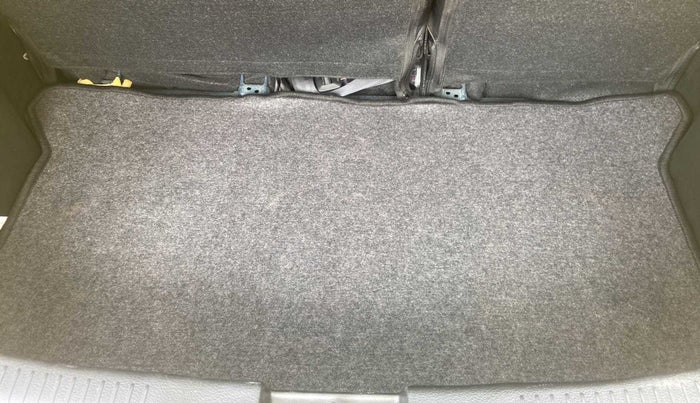 2022 Maruti IGNIS ZETA 1.2, Petrol, Manual, 18,077 km, Boot Inside