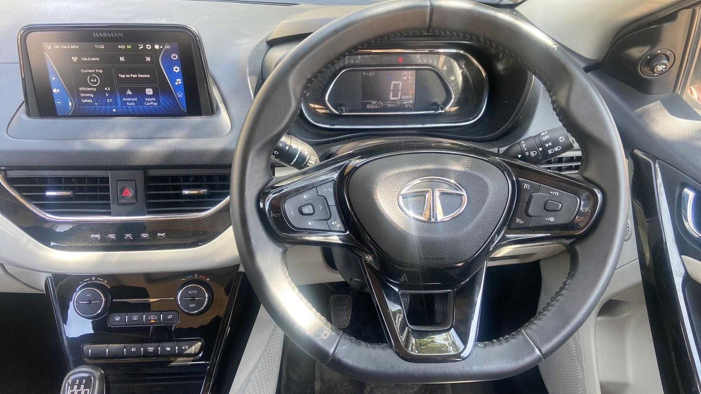 2022 Tata NEXON XZ PLUS (HS) PETROL DUAL TONE, Petrol, Manual, 16,557 km, Steering Wheel Close Up