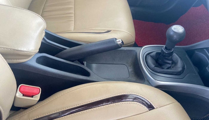 2019 Honda City 1.5L I-VTEC V MT, Petrol, Manual, 66,658 km, Gear Lever