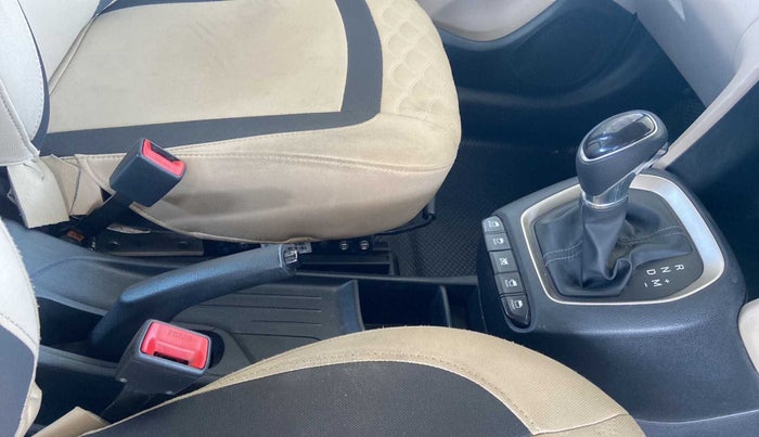 2019 Hyundai NEW SANTRO SPORTZ AMT, Petrol, Automatic, 30,199 km, Gear Lever