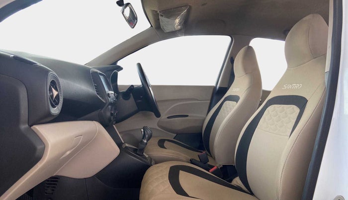 2019 Hyundai NEW SANTRO SPORTZ AMT, Petrol, Automatic, 30,199 km, Right Side Front Door Cabin