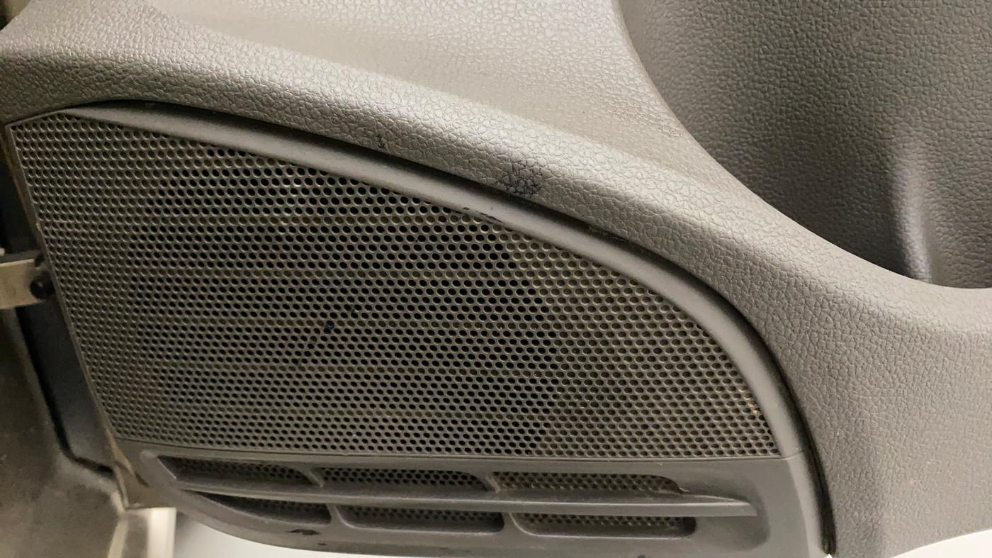 2016 Volkswagen Vento HIGHLINE 1.6 MPI, Petrol, Manual, 83,573 km, Speaker
