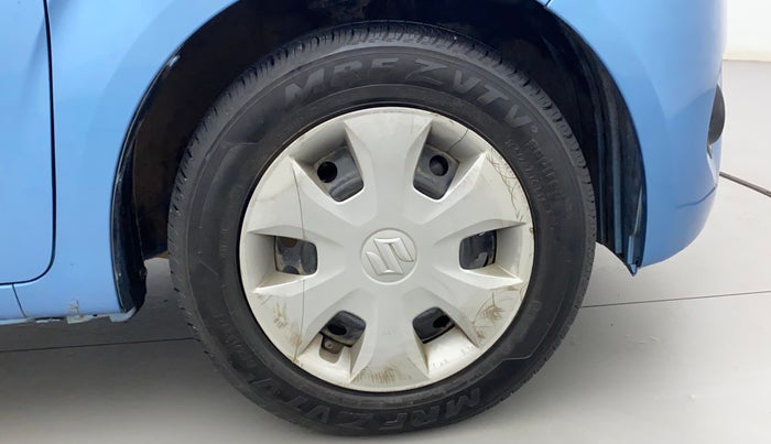 2019 Maruti New Wagon-R ZXI 1.2 AMT, Petrol, Automatic, 93,221 km, Right Front Wheel