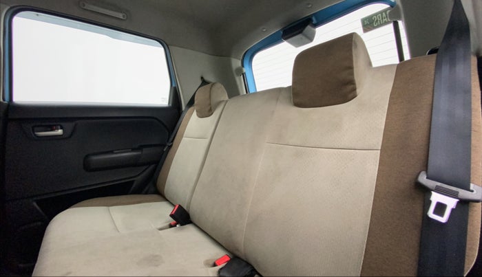2019 Maruti New Wagon-R ZXI 1.2 AMT, Petrol, Automatic, 93,221 km, Right Side Rear Door Cabin