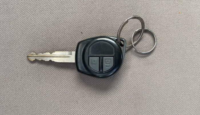 2014 Maruti Wagon R 1.0 VXI, Petrol, Manual, 62,647 km, Key Close Up