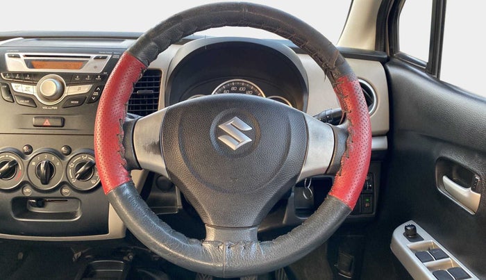 2014 Maruti Wagon R 1.0 VXI, Petrol, Manual, 62,647 km, Steering Wheel Close Up