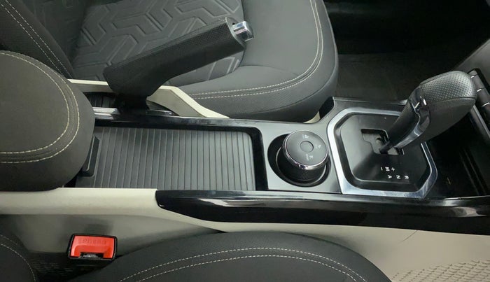 2020 Tata NEXON XZA PLUS (O) DIESEL, Diesel, Automatic, 50,737 km, Gear Lever
