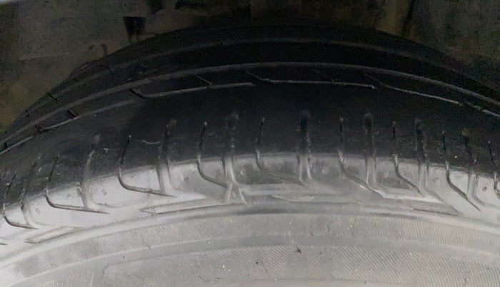 2020 Tata NEXON XZA PLUS (O) DIESEL, Diesel, Automatic, 50,737 km, Left Front Tyre Tread