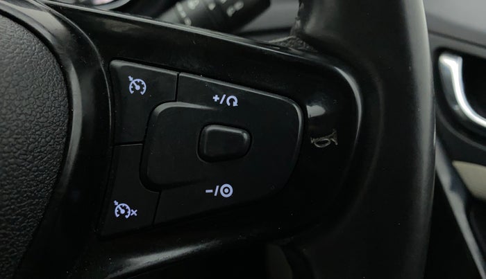 2020 Tata NEXON XZA PLUS (O) DIESEL, Diesel, Automatic, 50,737 km, Adaptive Cruise Control