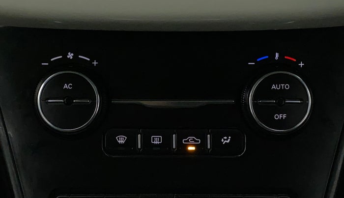2020 Tata NEXON XZA PLUS (O) DIESEL, Diesel, Automatic, 50,737 km, Automatic Climate Control