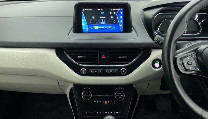2020 Tata NEXON XZA PLUS (O) DIESEL, Diesel, Automatic, 50,737 km, Air Conditioner