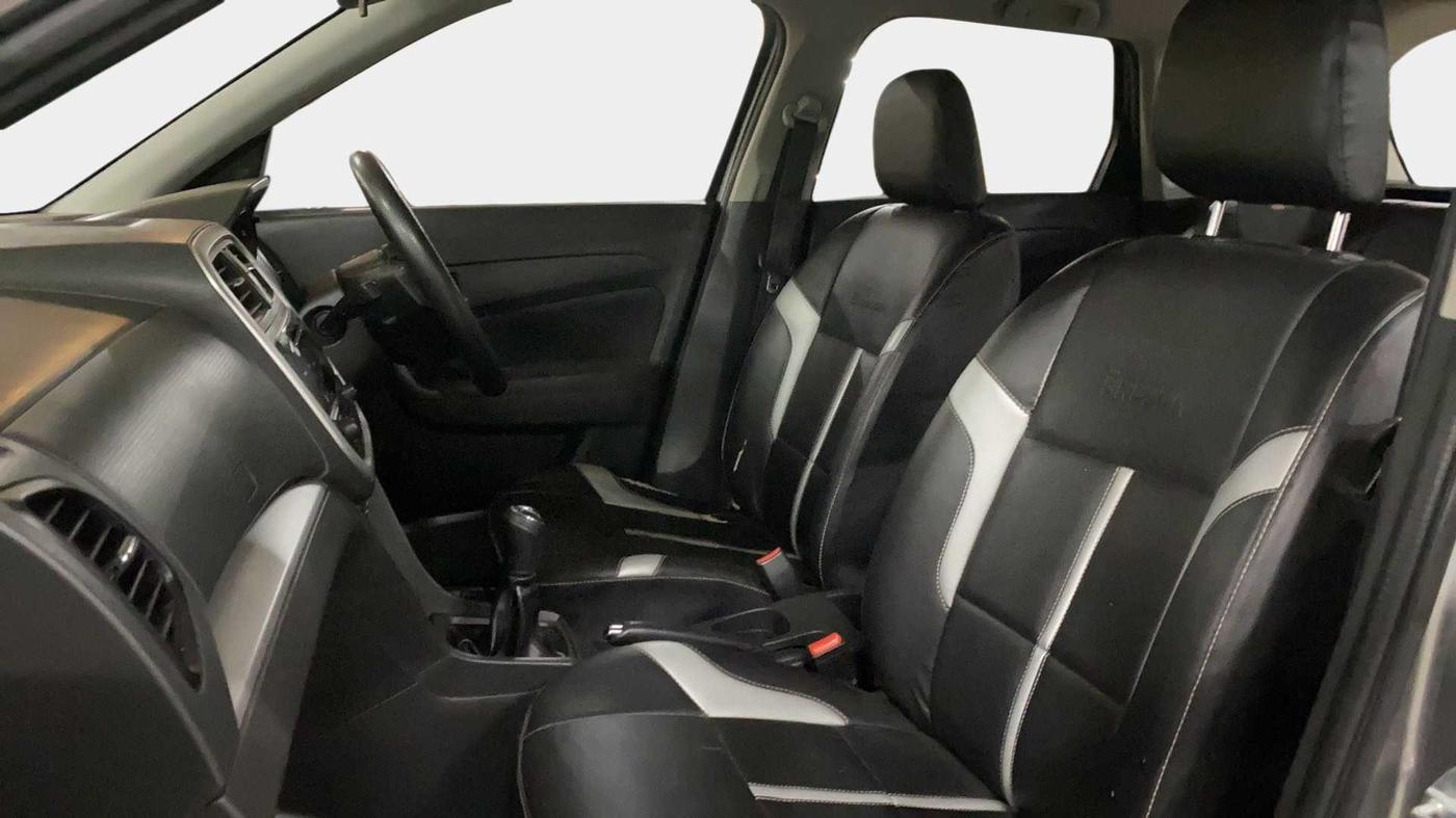 2016 Maruti Vitara Brezza VDI (O), Diesel, Manual, 70,010 km, Right Side Front Door Cabin