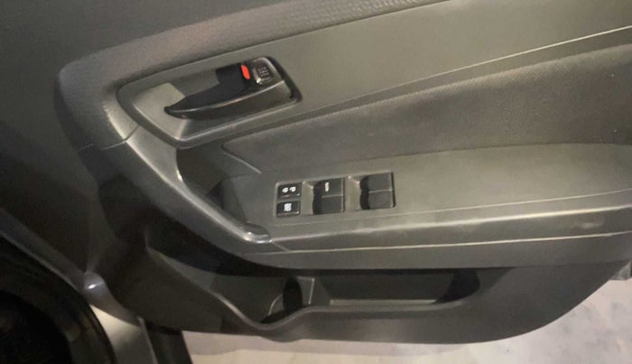 2016 Maruti Vitara Brezza VDI (O), Diesel, Manual, 70,010 km, Driver Side Door Panels Control
