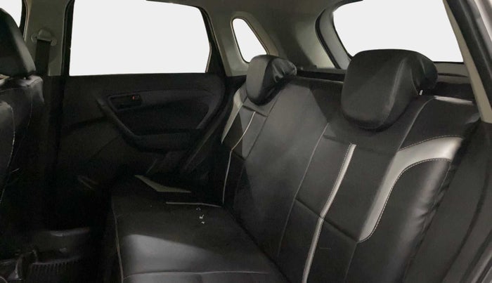 2016 Maruti Vitara Brezza VDI (O), Diesel, Manual, 70,010 km, Right Side Rear Door Cabin