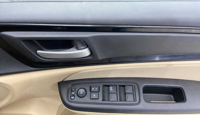 2018 Honda Amaze 1.2L I-VTEC S, Petrol, Manual, 49,168 km, Driver Side Door Panels Control