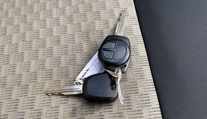 2020 Maruti Alto VXI, Petrol, Manual, 6,329 km, Key Close Up