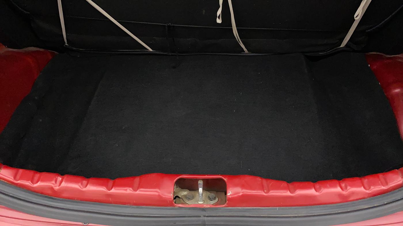2015 Hyundai Eon ERA +, Petrol, Manual, 22,098 km, Boot Inside