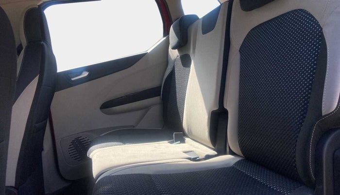 2019 Renault TRIBER RXZ, Petrol, Manual, 15,984 km, Right Side Rear Door Cabin