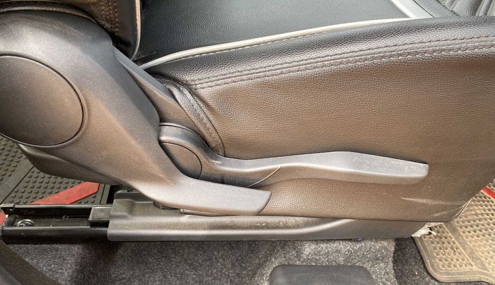 2022 Maruti Swift ZXI PLUS, Petrol, Manual, 6,790 km, Driver Side Adjustment Panel