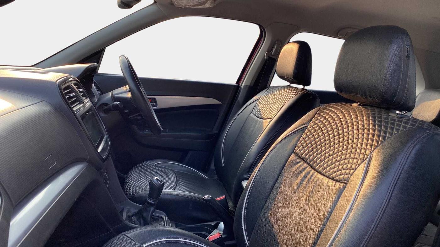2020 Maruti Vitara Brezza ZXI PLUS, Petrol, Manual, 24,018 km, Right Side Front Door Cabin