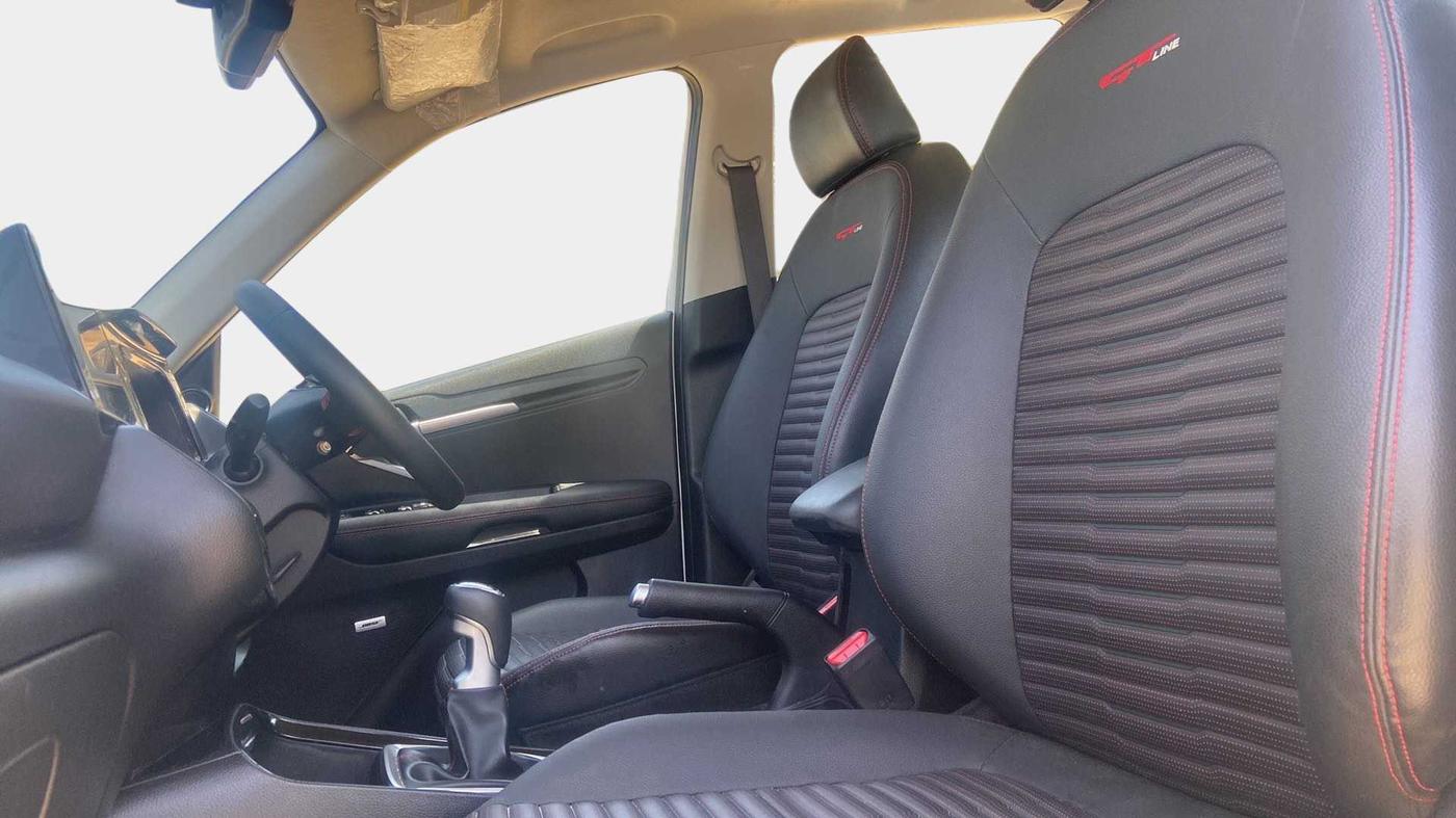 2022 KIA SONET GTX PLUS 1.0 IMT, Petrol, Manual, 9,477 km, Right Side Front Door Cabin