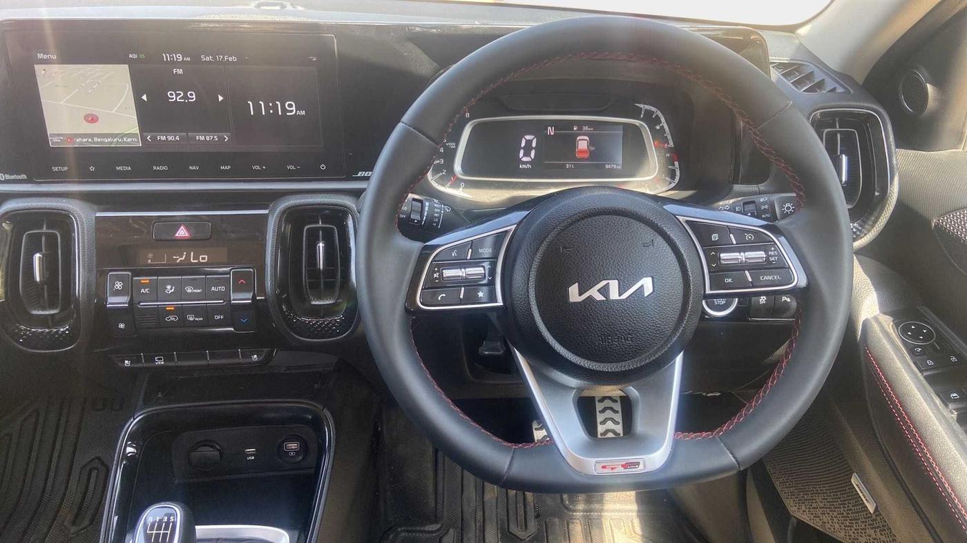2022 KIA SONET GTX PLUS 1.0 IMT, Petrol, Manual, 9,477 km, Steering Wheel Close Up