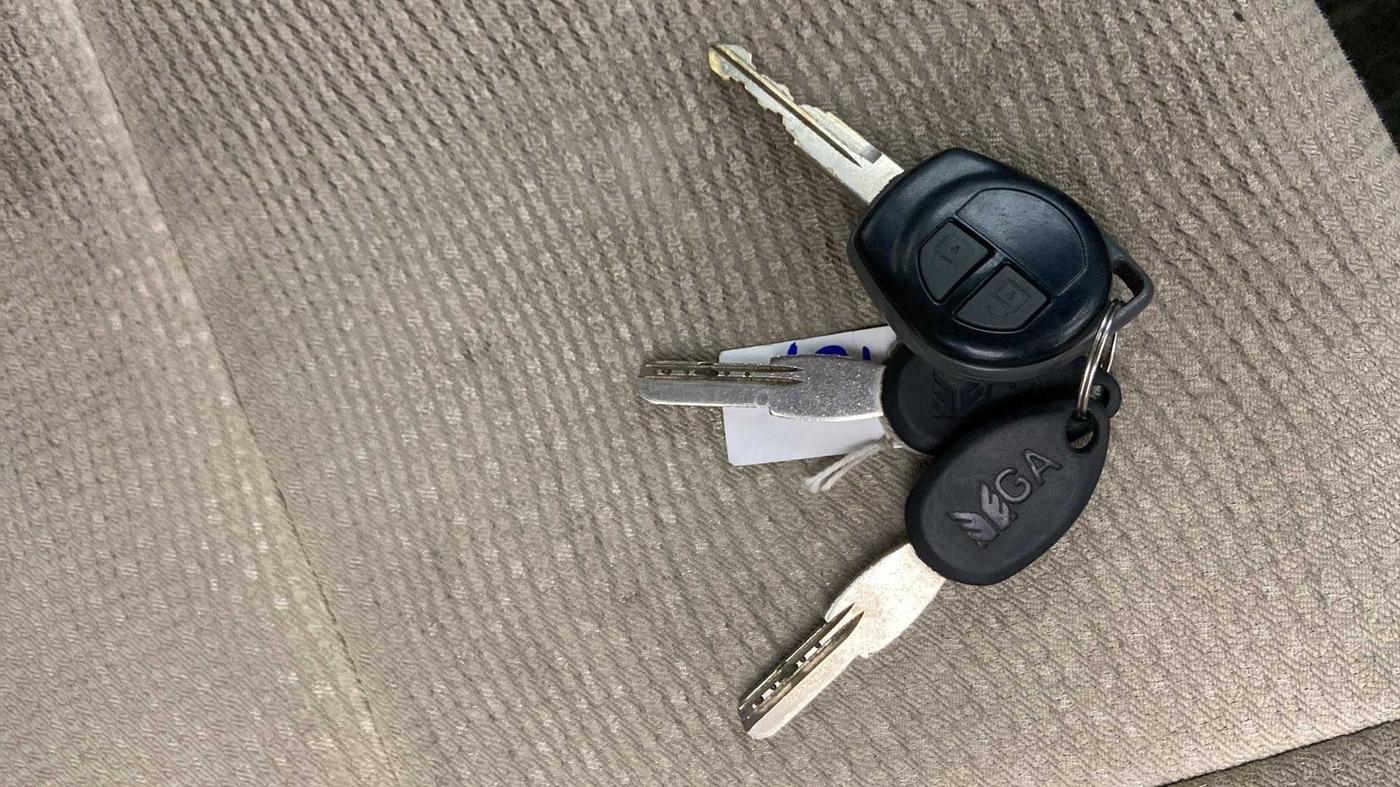2012 Maruti Swift Dzire VXI, Petrol, Manual, 45,698 km, Key Close Up