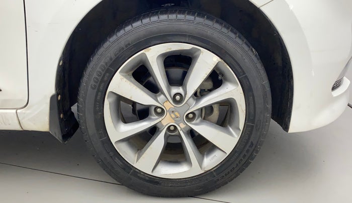 2016 Hyundai Elite i20 ASTA 1.2, Petrol, Manual, 54,569 km, Right Front Wheel