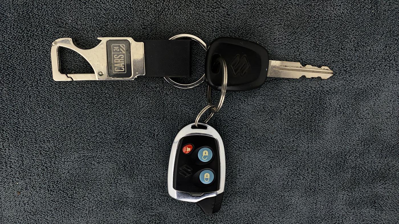 2019 Maruti Alto LXI, Petrol, Manual, 11,834 km, Key Close Up