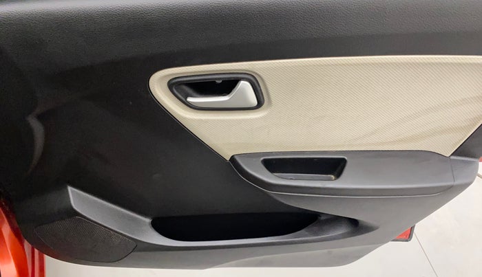2019 Maruti Alto LXI, Petrol, Manual, 11,834 km, Driver Side Door Panels Control