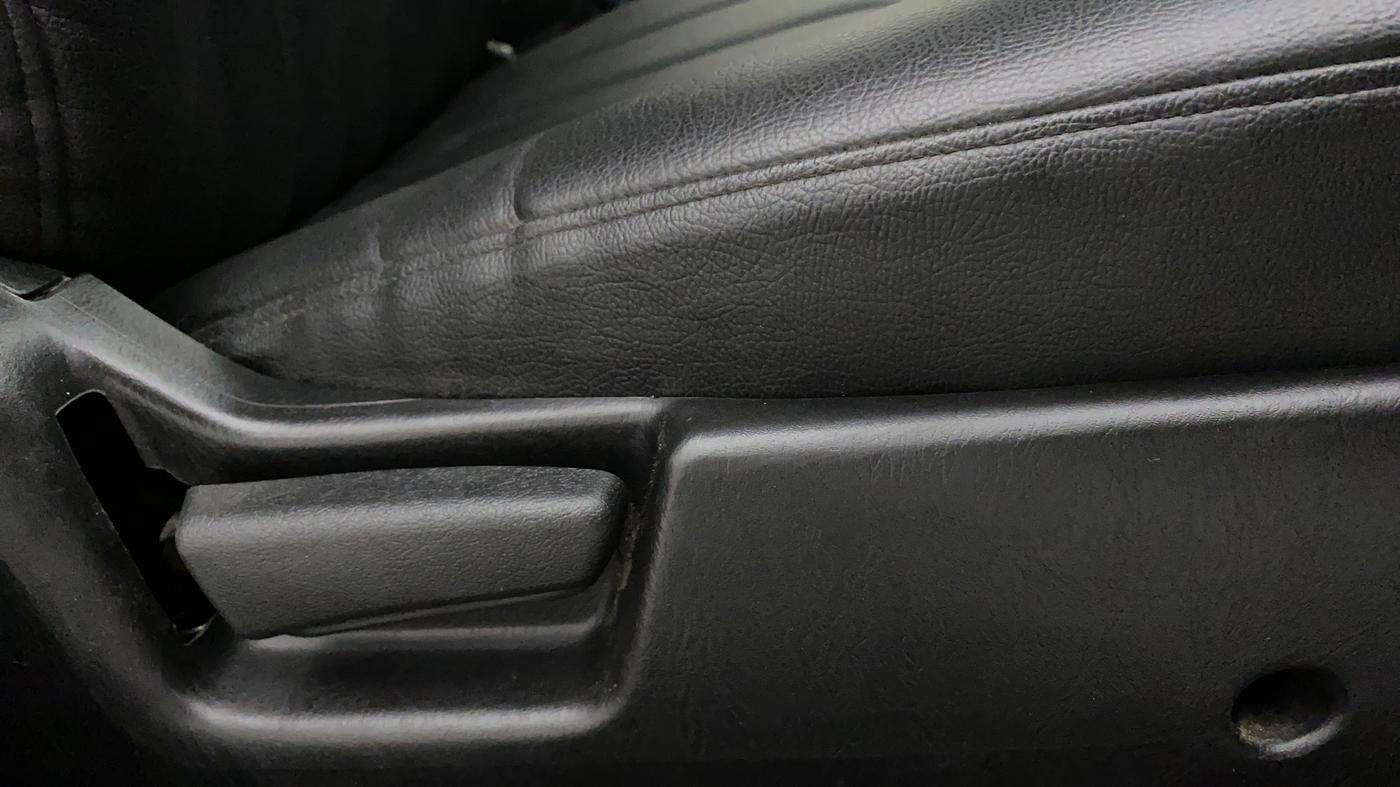2019 Maruti Alto LXI, Petrol, Manual, 11,834 km, Driver Side Adjustment Panel