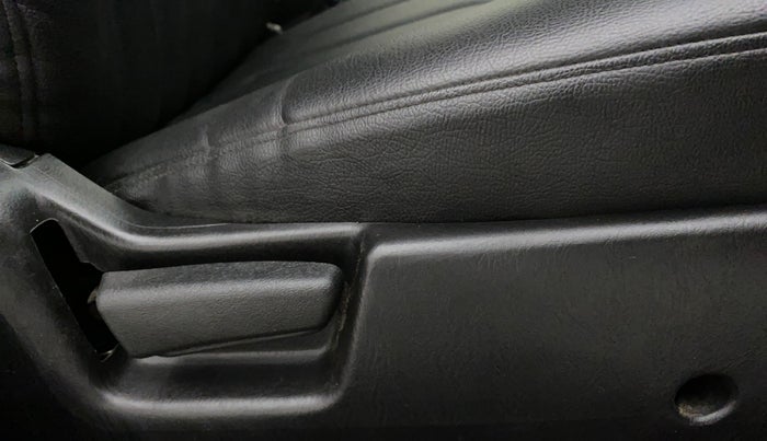 2019 Maruti Alto LXI, Petrol, Manual, 11,834 km, Driver Side Adjustment Panel