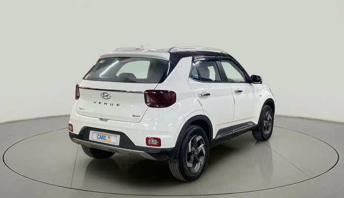 2020 Hyundai VENUE SX PLUS 1.0 TURBO DCT, Petrol, Automatic, 30,959 km, Right Back Diagonal