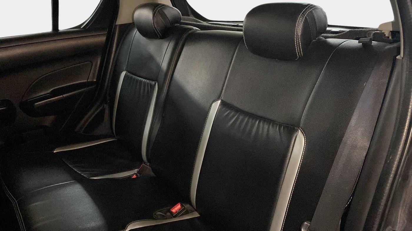 2017 Maruti Swift LXI (O), Petrol, Manual, 55,031 km, Right Side Rear Door Cabin