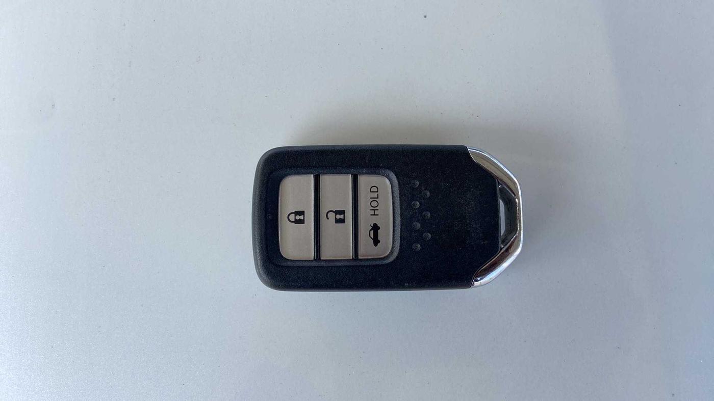 2022 Honda Amaze 1.2L I-VTEC VX, Petrol, Manual, 28,538 km, Key Close Up