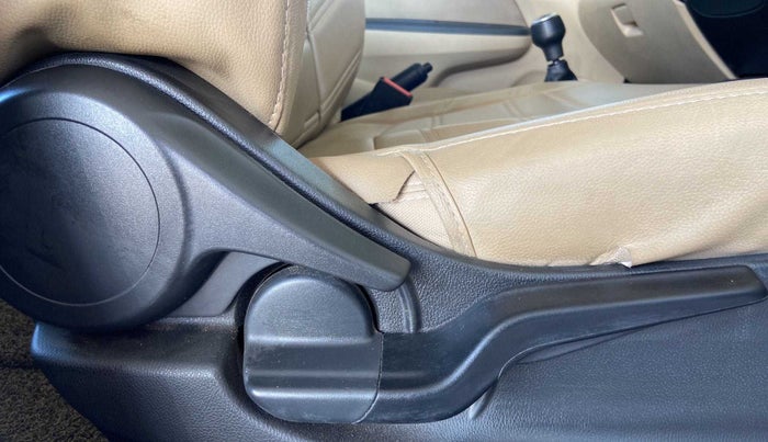 2022 Honda Amaze 1.2L I-VTEC VX, Petrol, Manual, 28,538 km, Driver Side Adjustment Panel