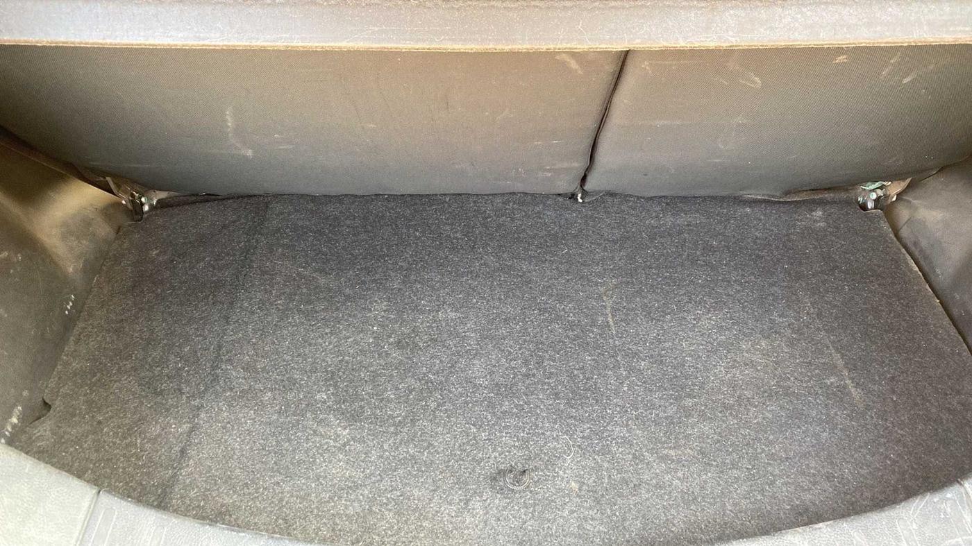 2014 Maruti Wagon R 1.0 LXI, Petrol, Manual, 84,322 km, Boot Inside