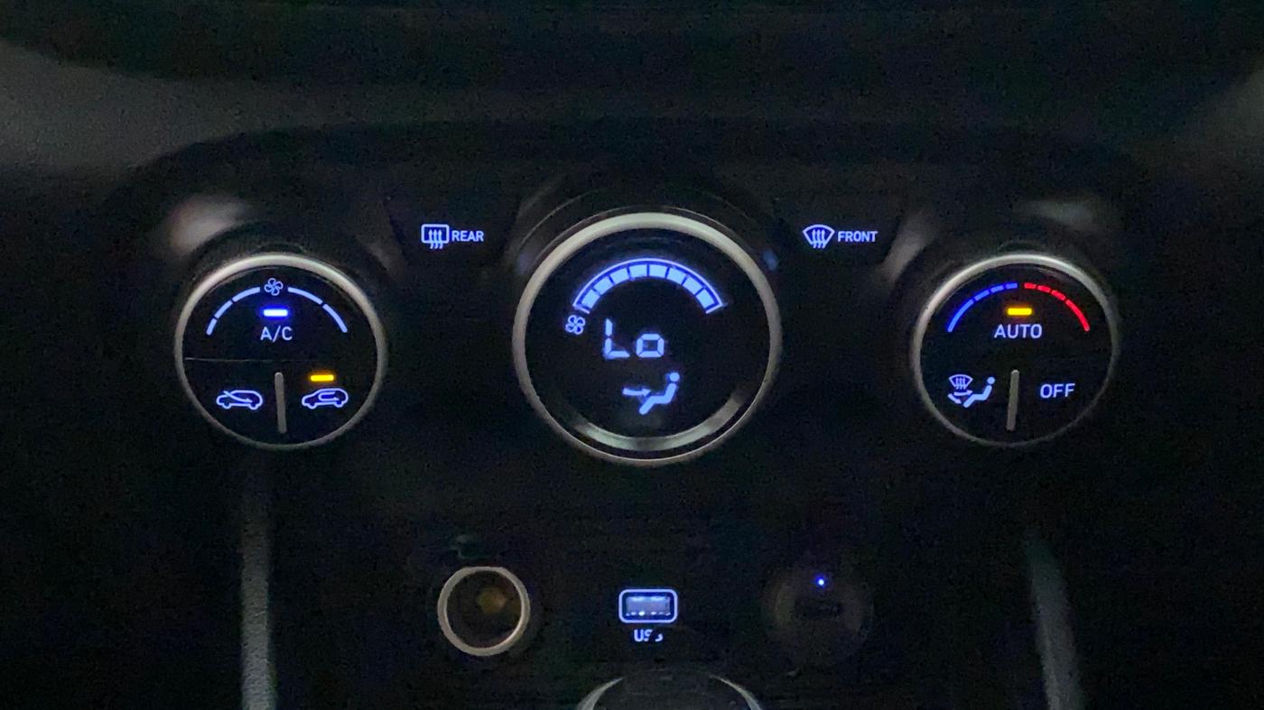 2020 Hyundai VENUE SX PLUS 1.0 TURBO DCT, Petrol, Automatic, 54,471 km, Automatic Climate Control