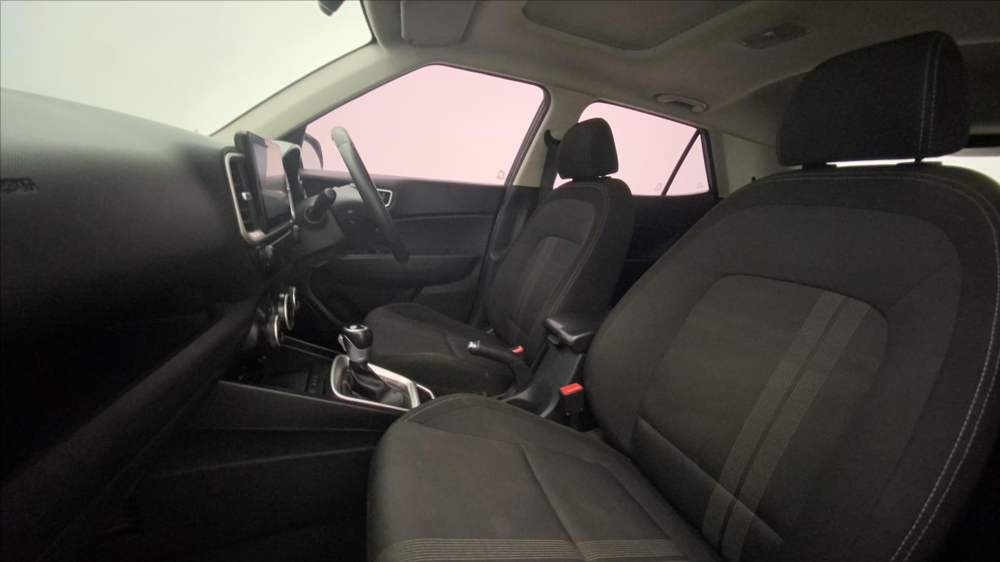 2020 Hyundai VENUE SX PLUS 1.0 TURBO DCT, Petrol, Automatic, 54,471 km, Right Side Front Door Cabin