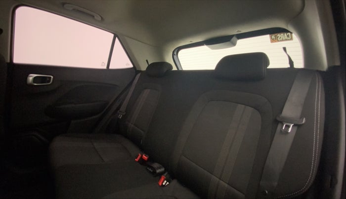 2020 Hyundai VENUE SX PLUS 1.0 TURBO DCT, Petrol, Automatic, 54,471 km, Right Side Rear Door Cabin