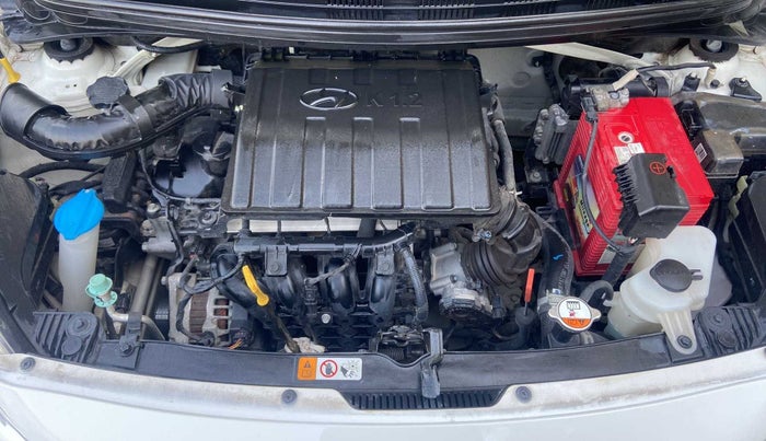 2017 Hyundai Grand i10 SPORTZ (O) AT 1.2 KAPPA VTVT, Petrol, Automatic, 26,240 km, Open Bonet