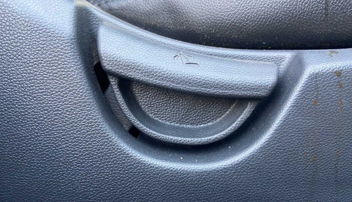 2017 Hyundai Grand i10 SPORTZ (O) AT 1.2 KAPPA VTVT, Petrol, Automatic, 26,240 km, Driver Side Adjustment Panel