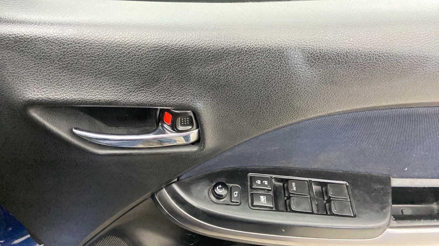 2021 Maruti Baleno ZETA CVT PETROL 1.2, Petrol, Automatic, 35,155 km, Driver Side Door Panels Control