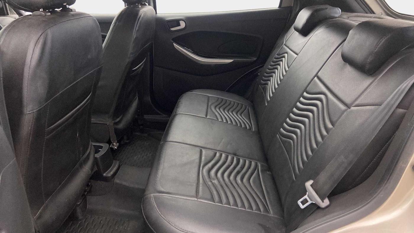 2019 Ford FREESTYLE TREND 1.2 PETROL, Petrol, Manual, 18,543 km, Right Side Rear Door Cabin