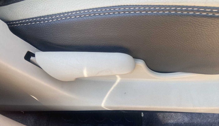 2018 Maruti Celerio VXI AMT (O), Petrol, Automatic, 19,115 km, Driver Side Adjustment Panel