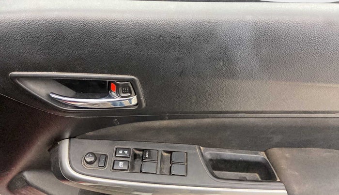 2018 Maruti Swift ZXI PLUS, Petrol, Manual, 27,356 km, Driver Side Door Panels Control